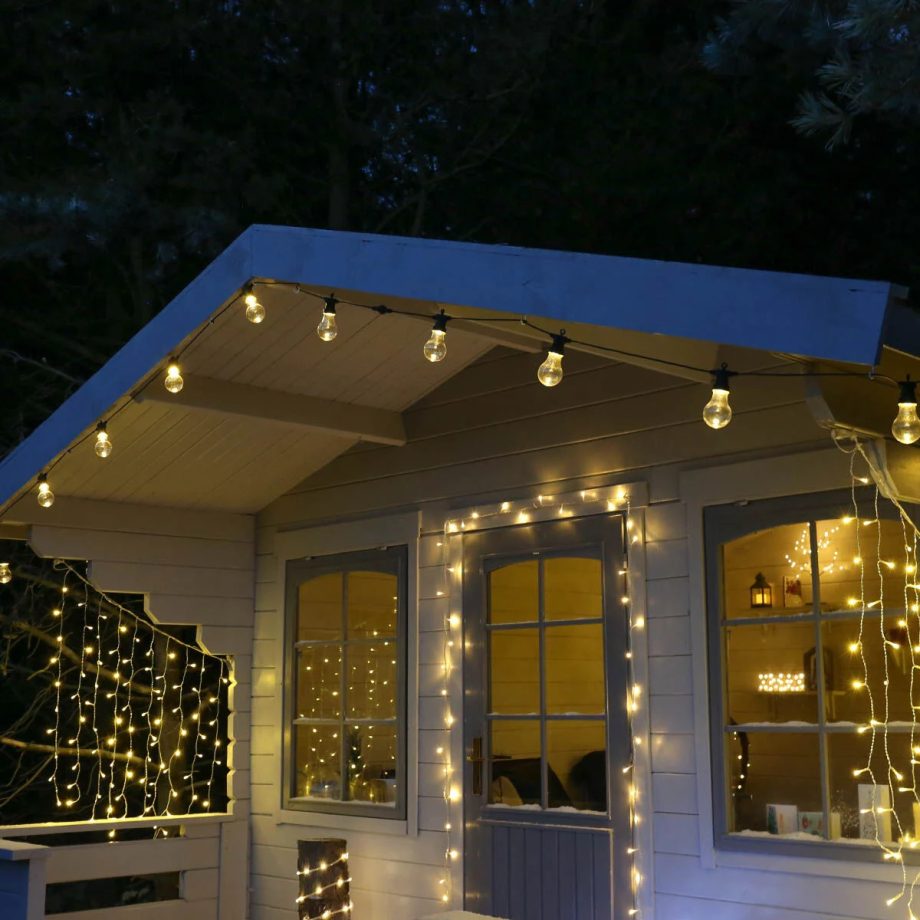 Big Bulb Festoon Lights, Connectable, Clear LED Bulbs (STARTER RANGE)